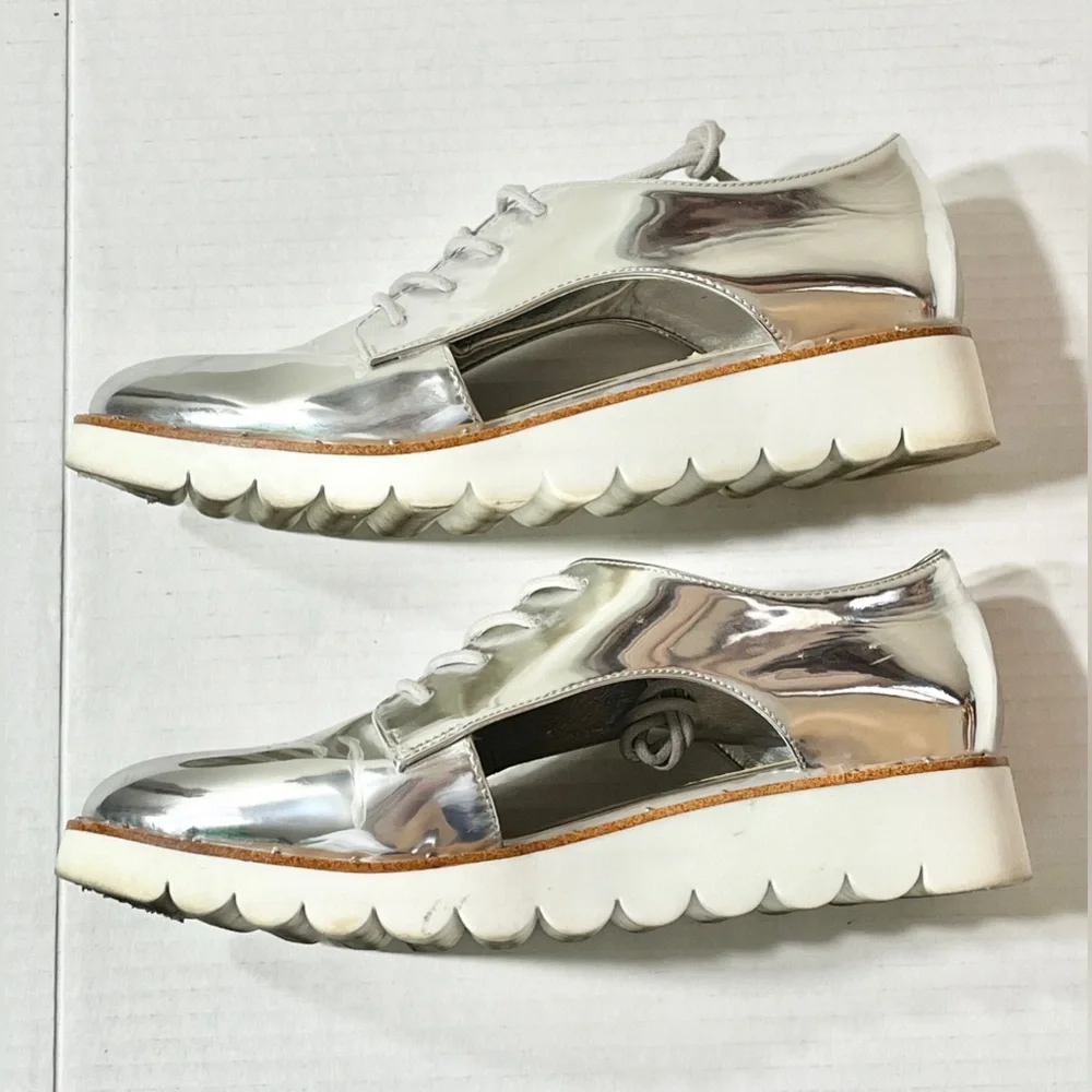 Aldo Rerranna Metallic Cutout Platform Oxford Shoes Silver Size 6.5 Renaissance‎
